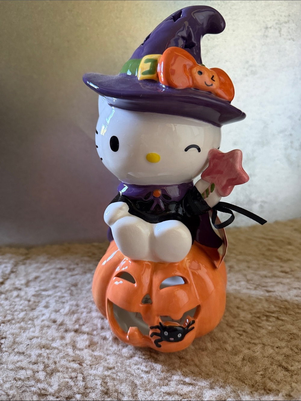 Blue Sky Clayworks Hello Kitty Halloween t-light holder